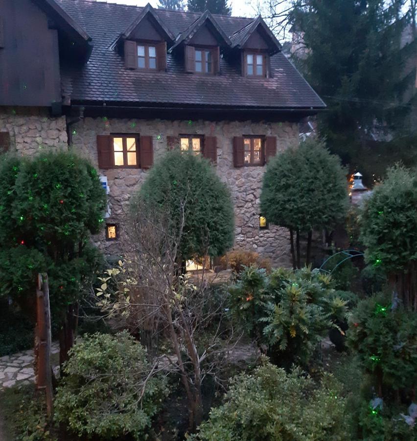 Guesthouse Pod Rastockim Krovom Slunj Exteriér fotografie