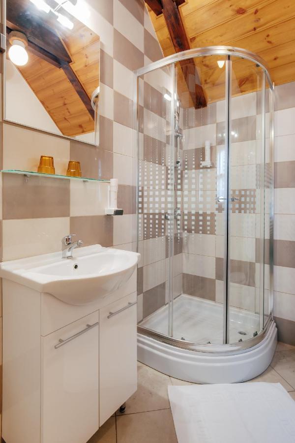 Guesthouse Pod Rastockim Krovom Slunj Exteriér fotografie