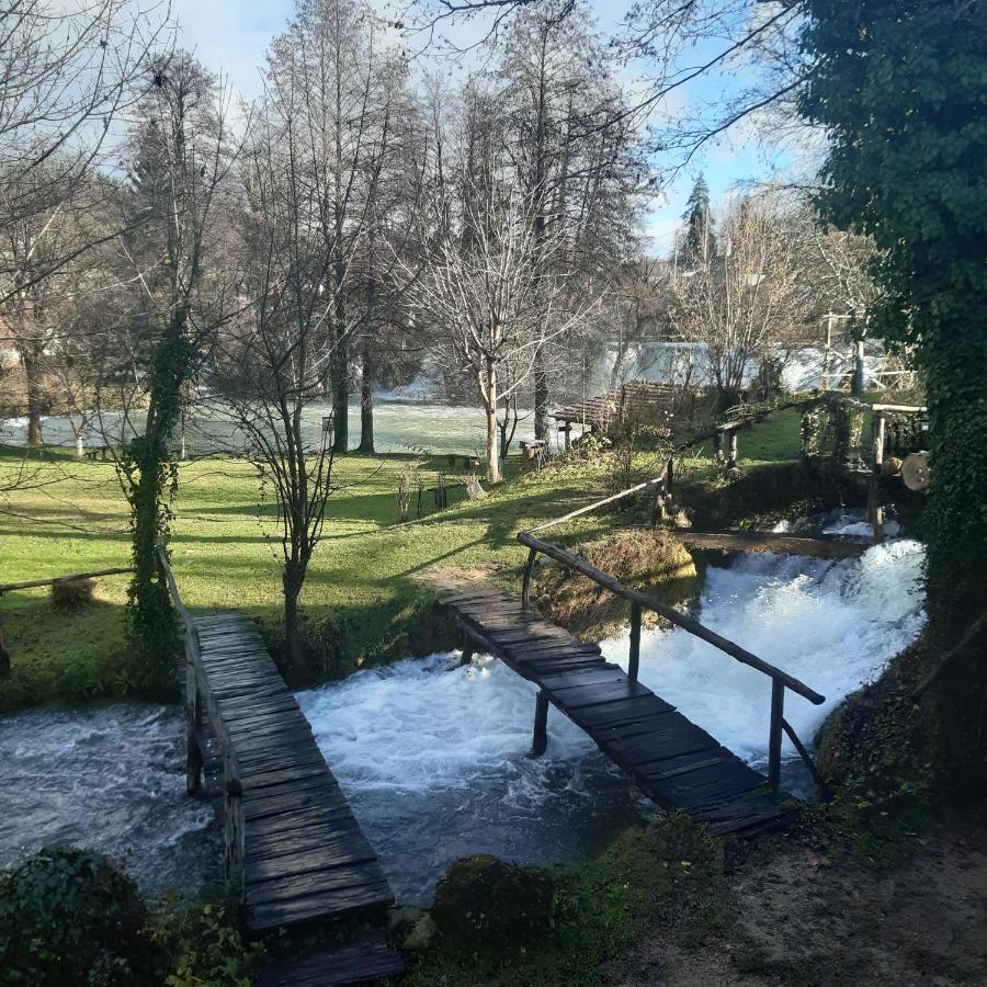 Guesthouse Pod Rastockim Krovom Slunj Exteriér fotografie