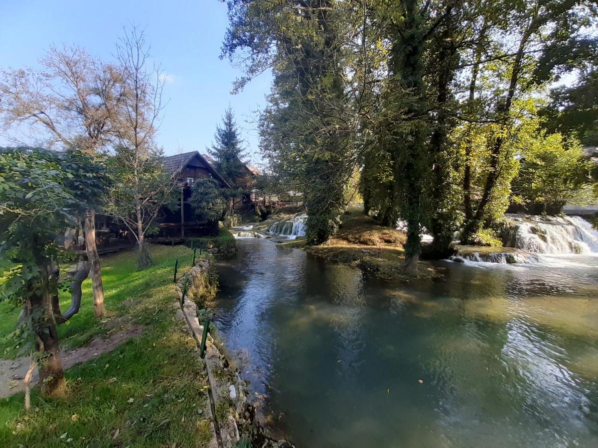 Guesthouse Pod Rastockim Krovom Slunj Exteriér fotografie