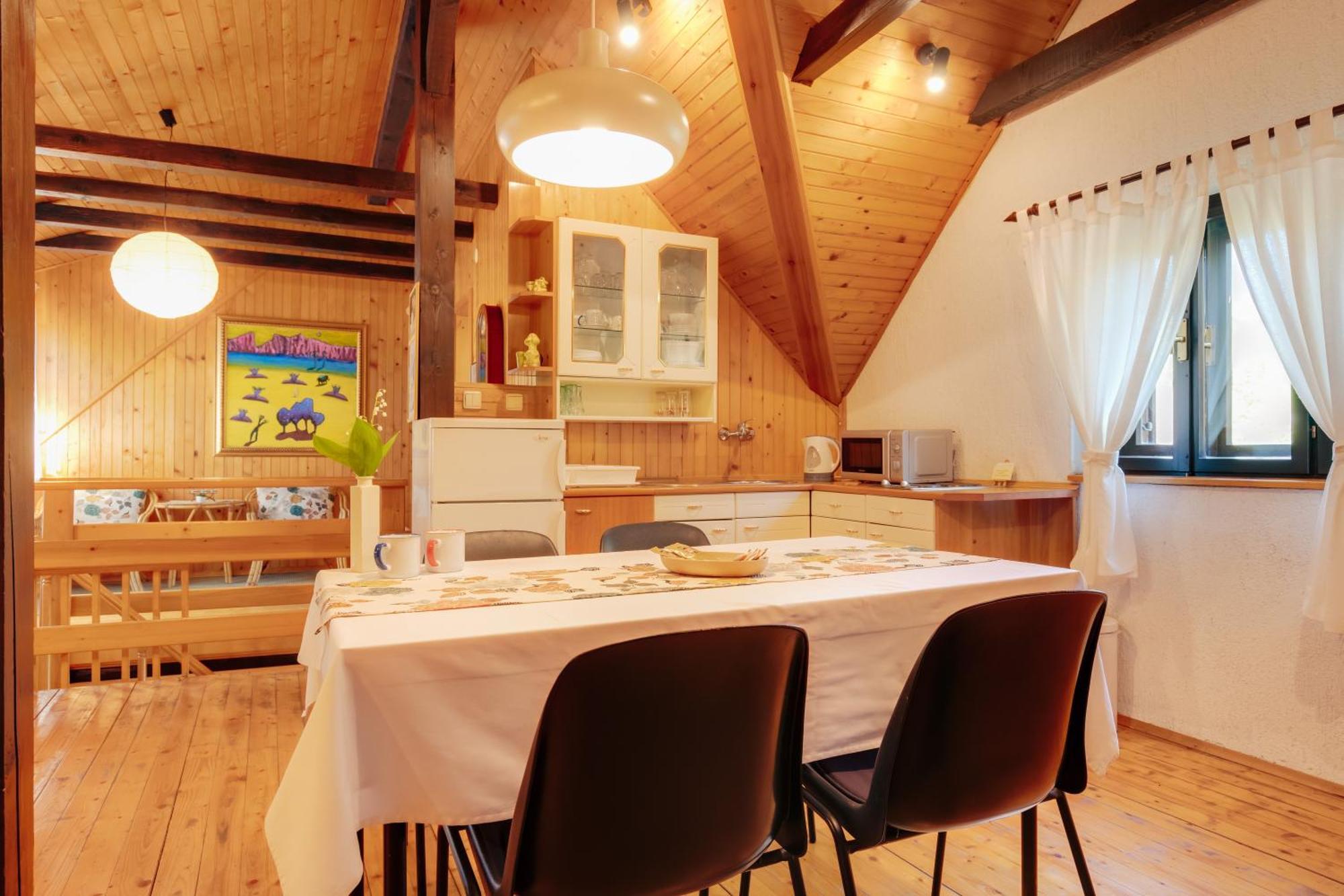 Guesthouse Pod Rastockim Krovom Slunj Exteriér fotografie