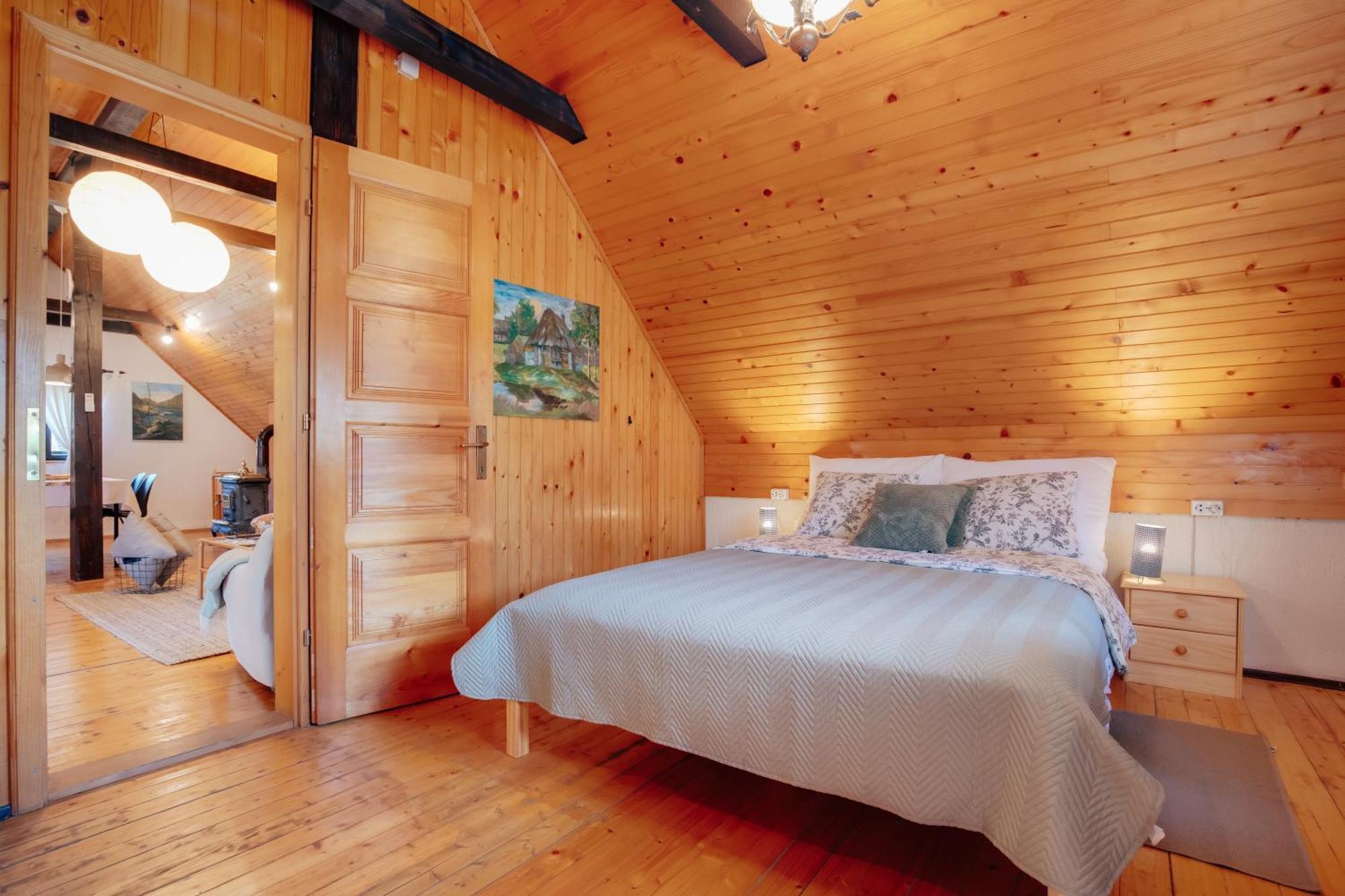 Guesthouse Pod Rastockim Krovom Slunj Exteriér fotografie