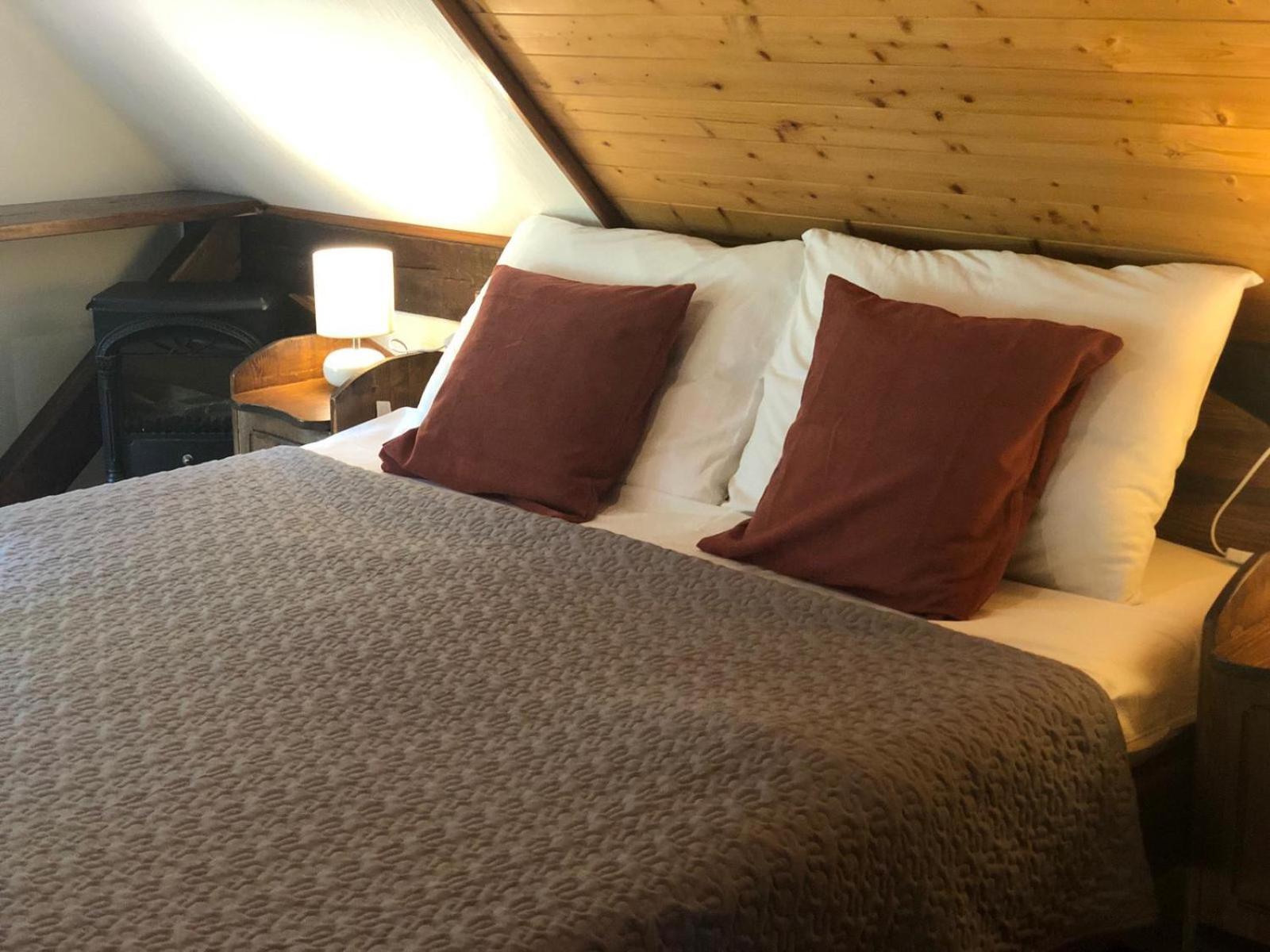Guesthouse Pod Rastockim Krovom Slunj Pokoj fotografie