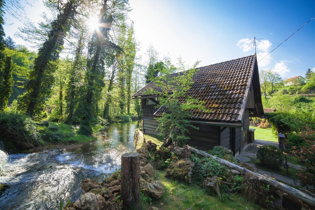 Guesthouse Pod Rastockim Krovom Slunj Exteriér fotografie